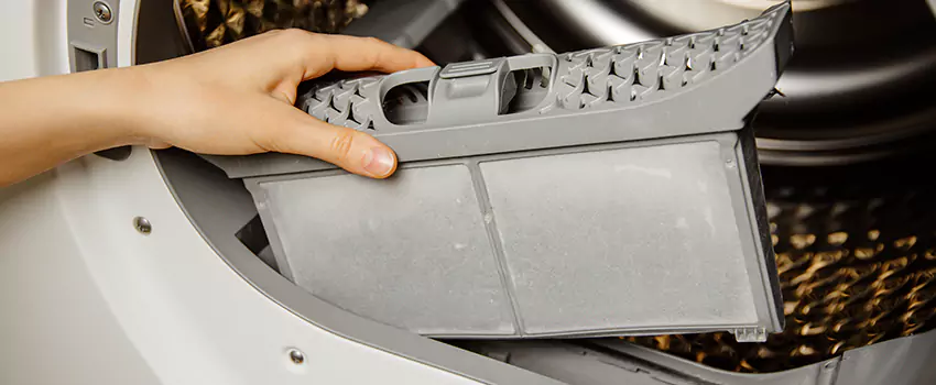 Signs Of A Clogged Dryer Lint Trap in Culpeper, Virginia